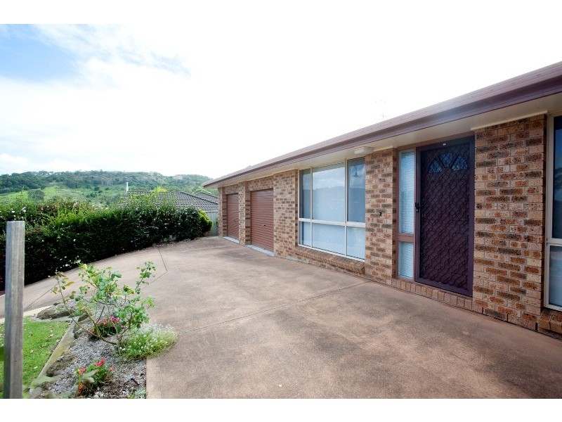 14 Ulverston Way, Lakelands NSW 2282