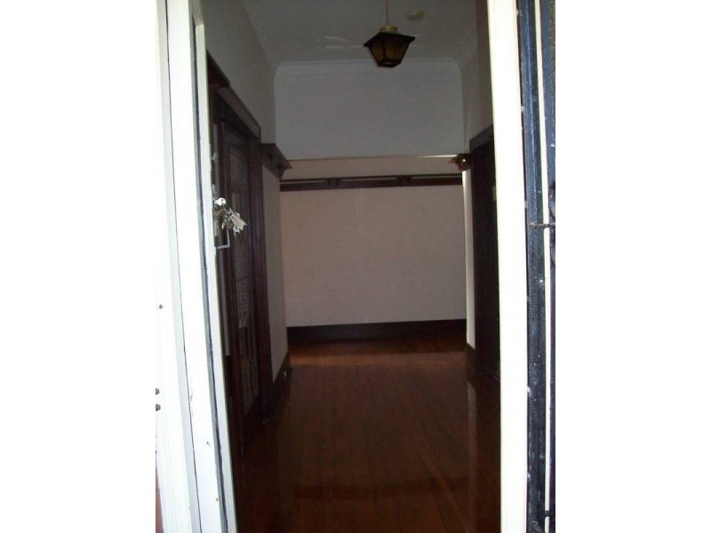 154 PARKWAY AVE, Hamilton South NSW 2303