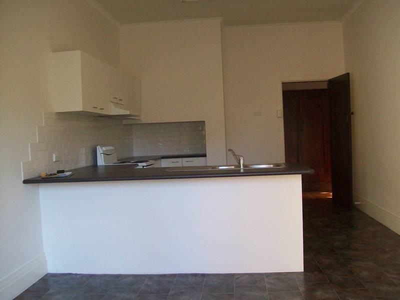 154 PARKWAY AVE, Hamilton South NSW 2303