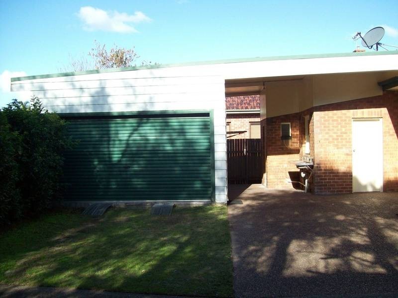 154 PARKWAY AVE, Hamilton South NSW 2303