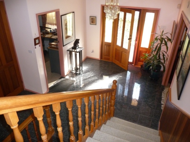 112 Dangerfield Drive, Elermore Vale NSW 2287