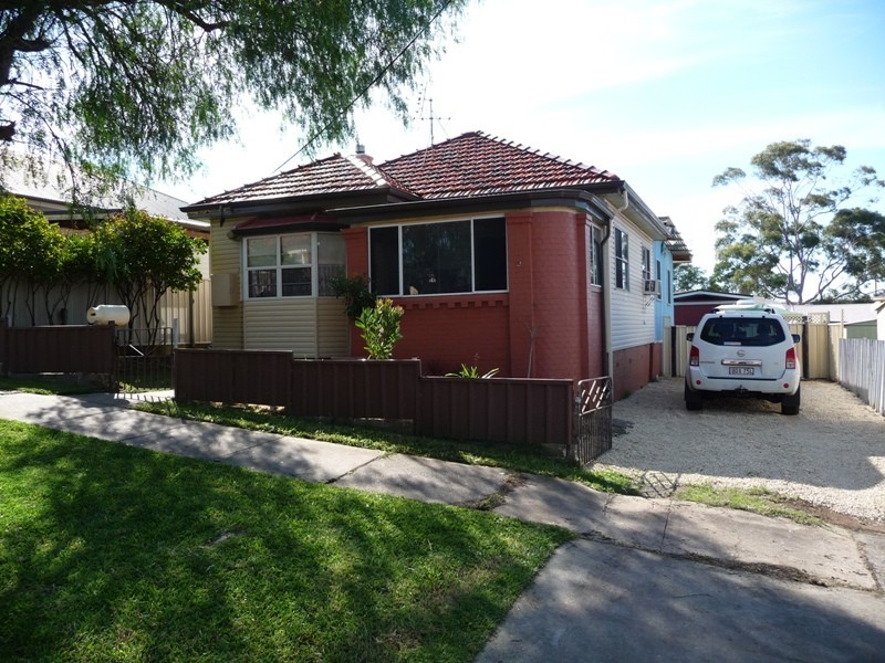 46 Tyrrell Street, Wallsend NSW 2287