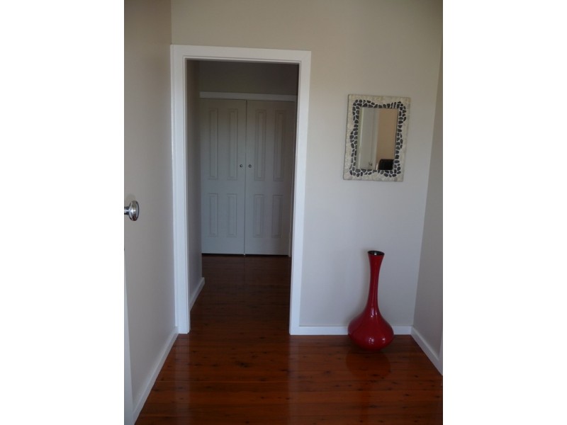 4 Elsworth Parade, Merewether Heights NSW 2291