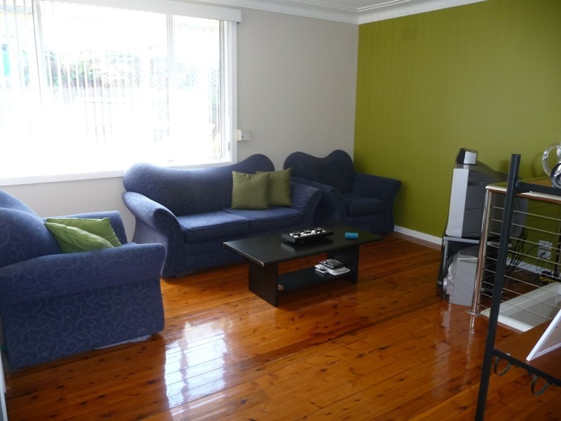 4 Elsworth Parade, Merewether Heights NSW 2291