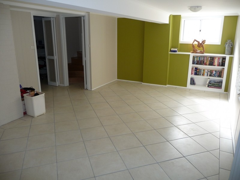 4 Elsworth Parade, Merewether Heights NSW 2291