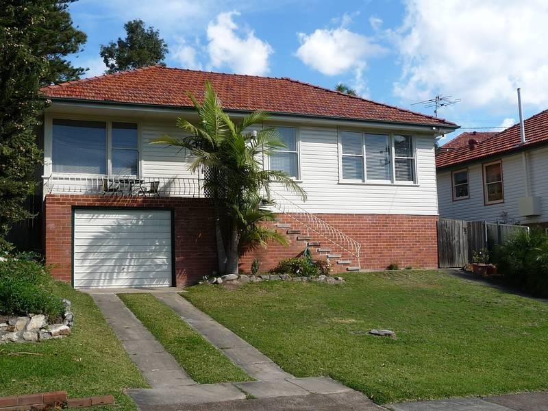 79 Carolyn Street, Adamstown Heights NSW 2289