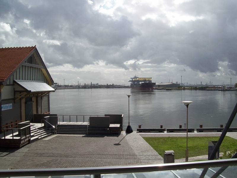 101/1 Honeysuckle Drive, Newcastle NSW 2300