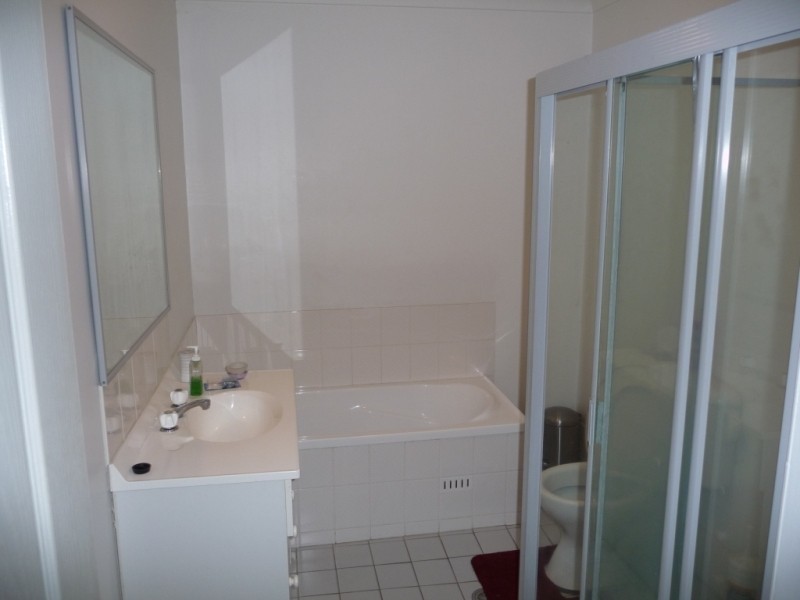 28/10 Molly Morgan Drive, East Maitland NSW 2323