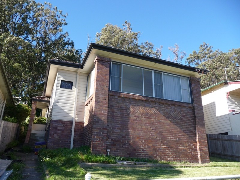 13 Bulkara Street, Adamstown Heights NSW 2289