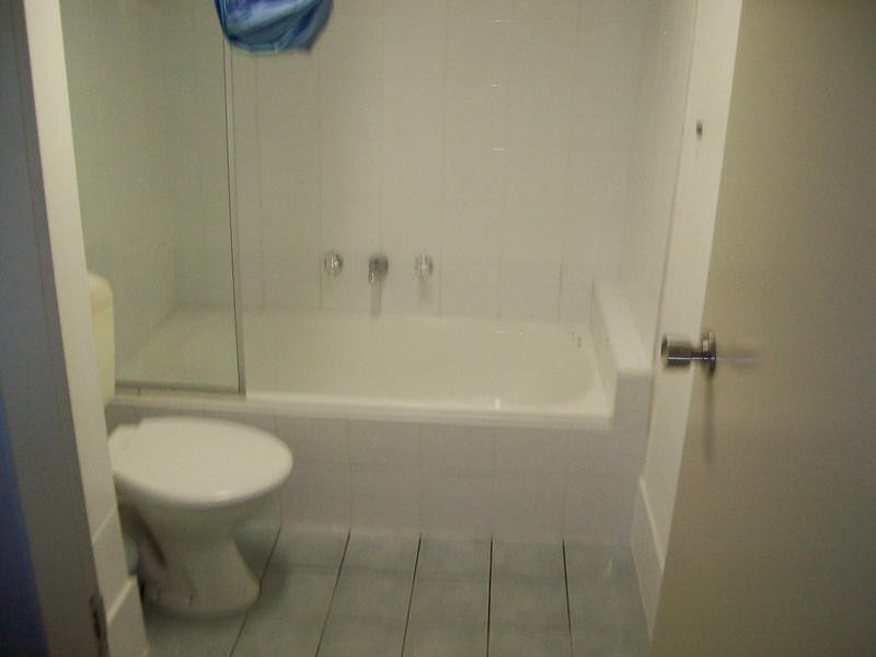 2/14 SELWYN ST, Merewether NSW 2291