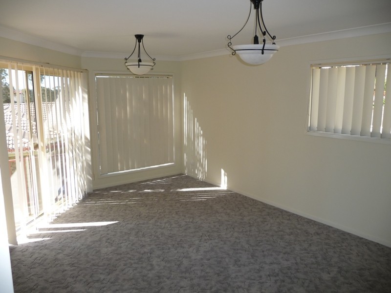 19 Express Circuit, Marmong Point NSW 2284