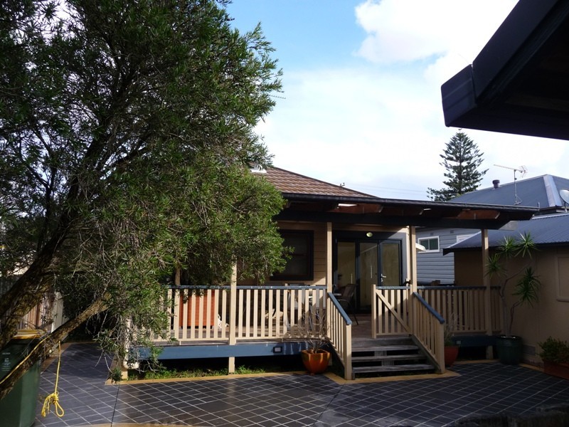 432 Glebe Road, Merewether NSW 2291