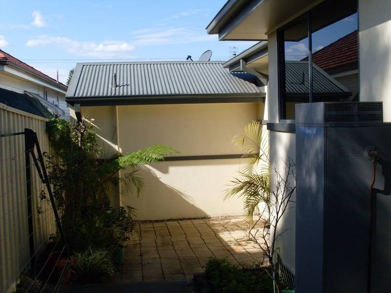 2/21A DEVON ST, Wallsend NSW 2287