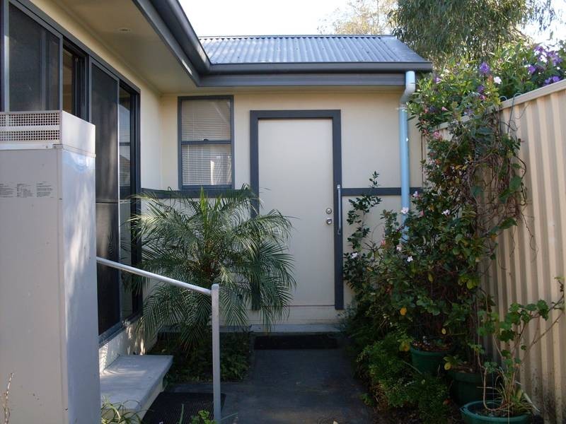 2/21A DEVON ST, Wallsend NSW 2287