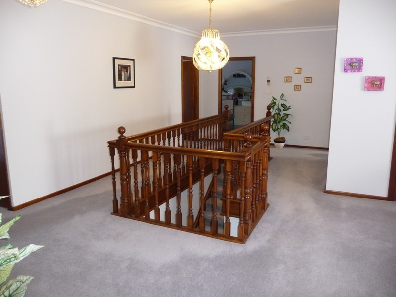 7 Barwon Close, Elermore Vale NSW 2287