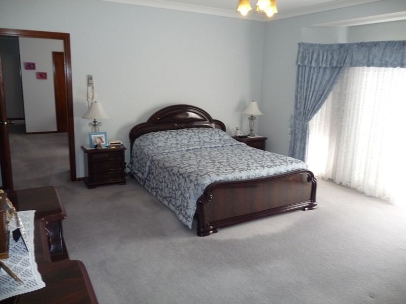 7 Barwon Close, Elermore Vale NSW 2287