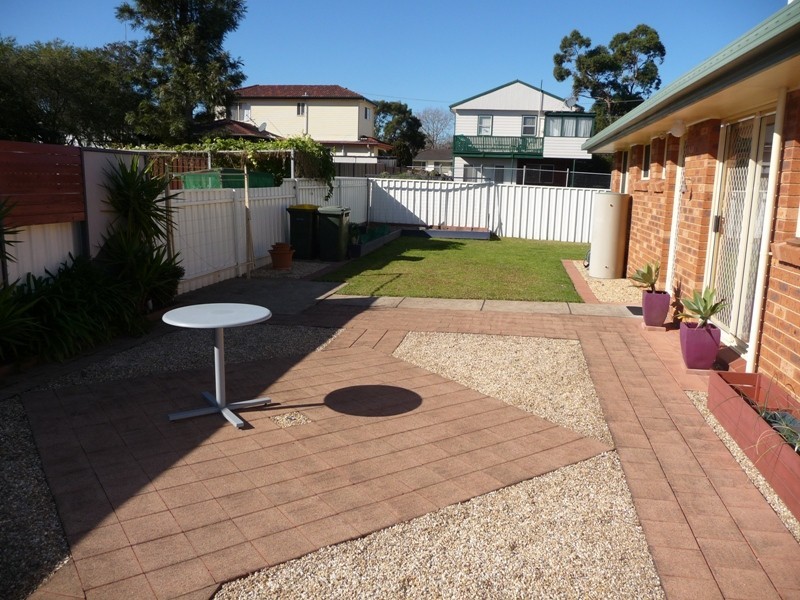 6 Royton Street, Hillsborough NSW 2290