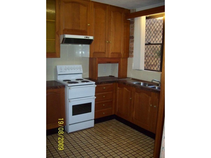 1/6 Memorial Dr, The Hill NSW 2300