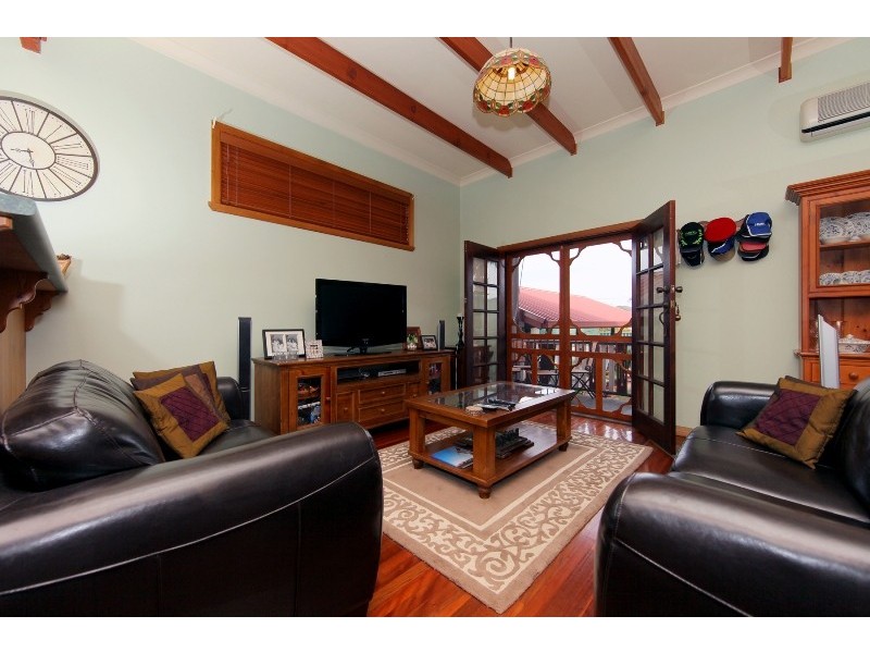 85 Douglas Street, Stockton NSW 2295