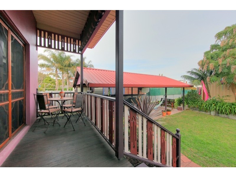 85 Douglas Street, Stockton NSW 2295