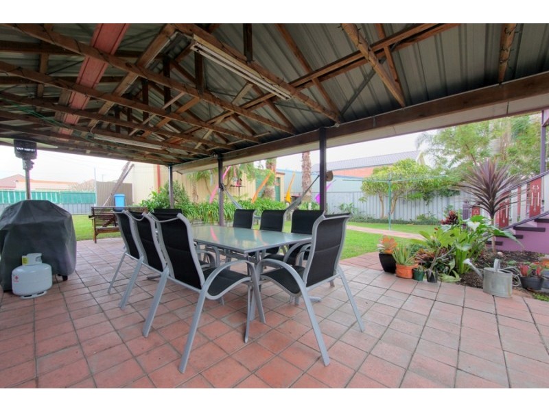 85 Douglas Street, Stockton NSW 2295