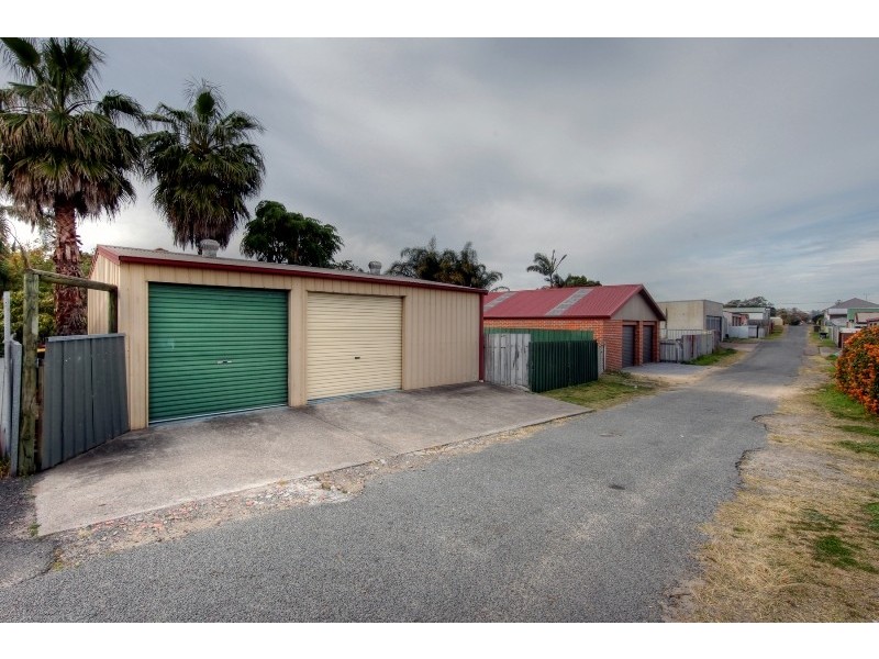 85 Douglas Street, Stockton NSW 2295