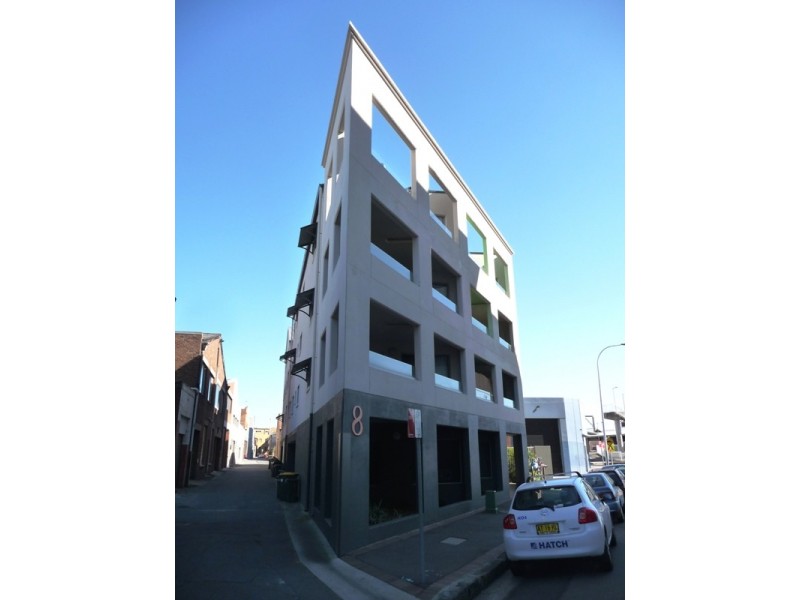 2/8 Bellevue Street, Newcastle West NSW 2302
