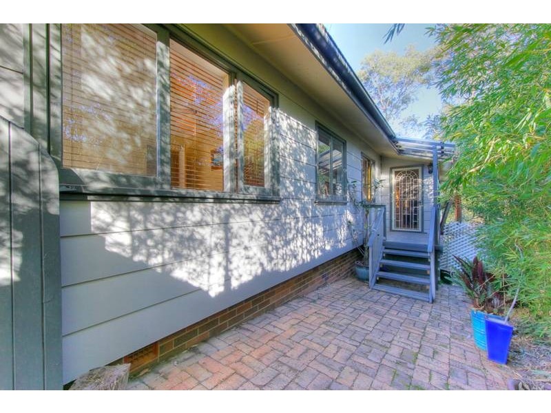 54 Bayview Street, Warners Bay NSW 2282