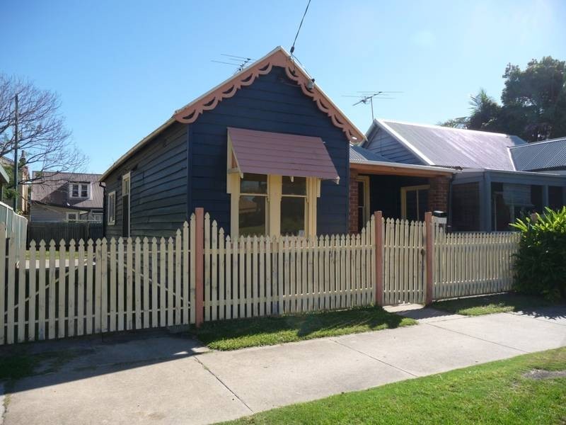 87 Gipps Street, Carrington NSW 2294