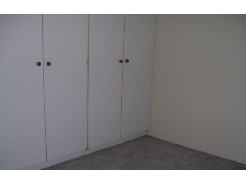 2/10-12 Teramby Road, Hamilton NSW 2303