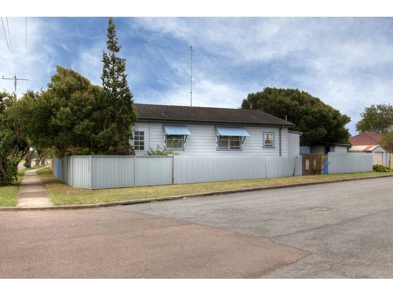 146 Fullerton Street, Stockton NSW 2295