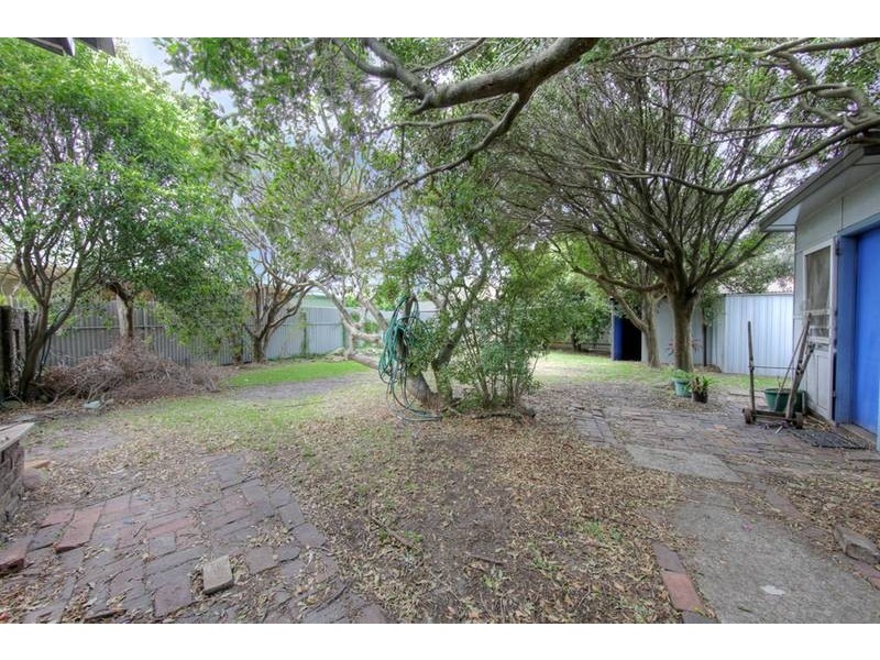 146 FULLERTON ST, Stockton NSW 2295