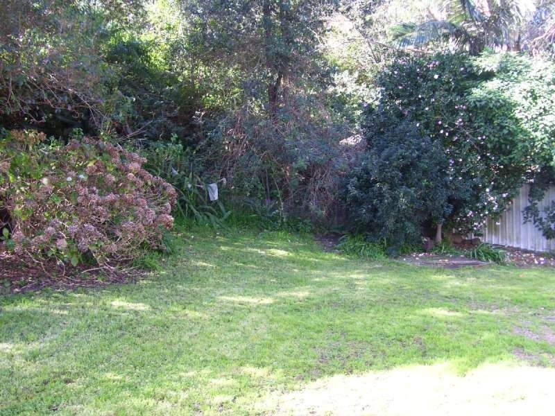 18 Flowerdale Avenue, Merewether NSW 2291