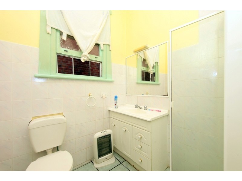 9 Gen Street, Belmont NSW 2280