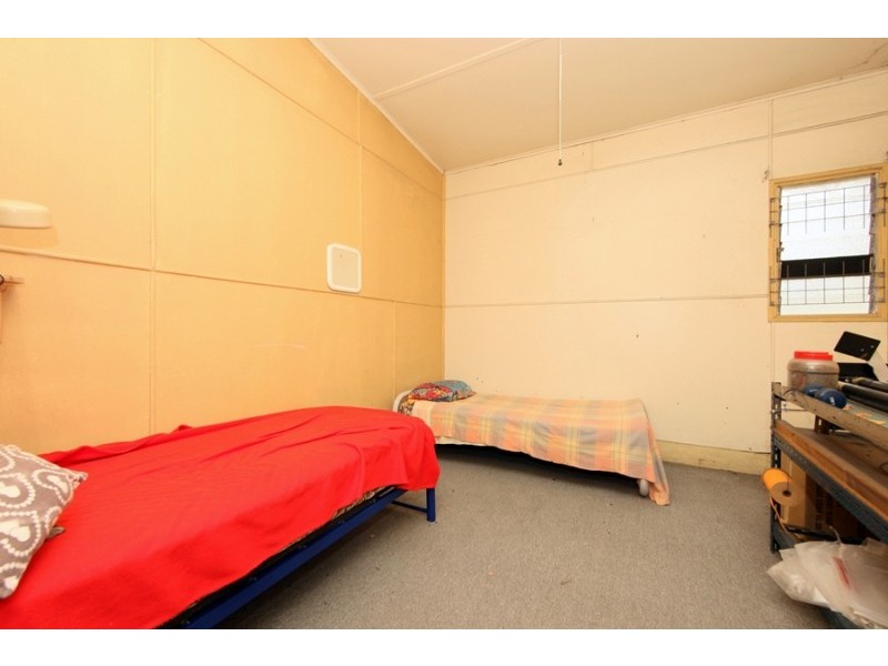 11 Gen Street, Belmont NSW 2280