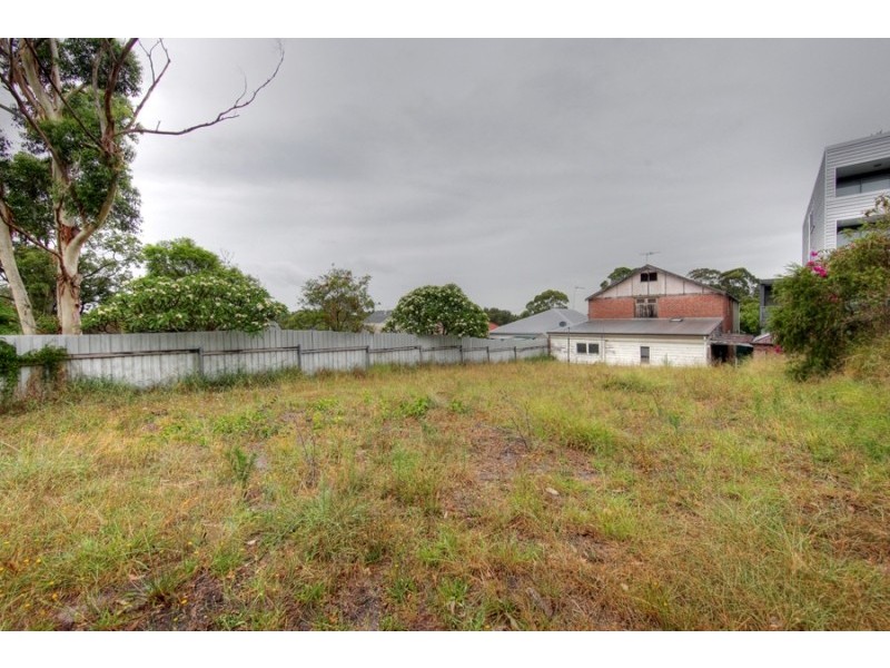 11 Gen Street, Belmont NSW 2280