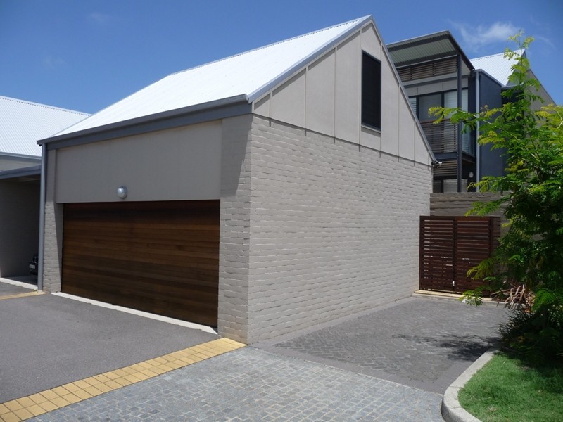 42/1 Forbes Street, Carrington NSW 2294