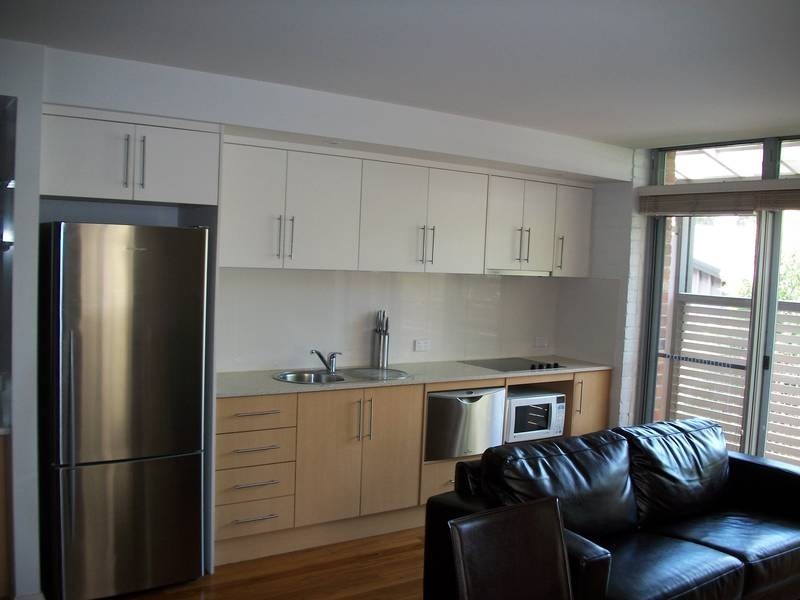 4/92A YOUNG STREET, Carrington NSW 2294