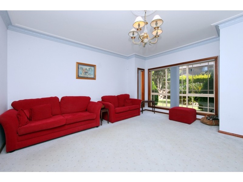 9 Habebe Close, Rankin Park NSW 2287