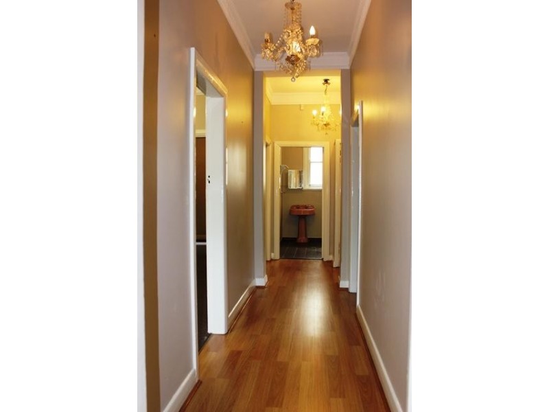 74 KERR ST, Mayfield NSW 2304