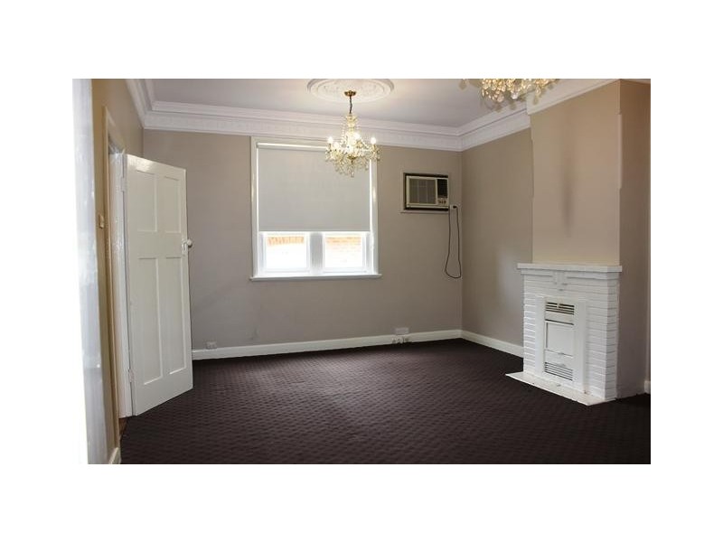 74 KERR ST, Mayfield NSW 2304