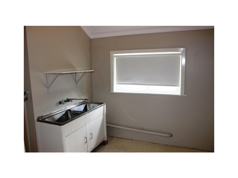 74 KERR ST, Mayfield NSW 2304