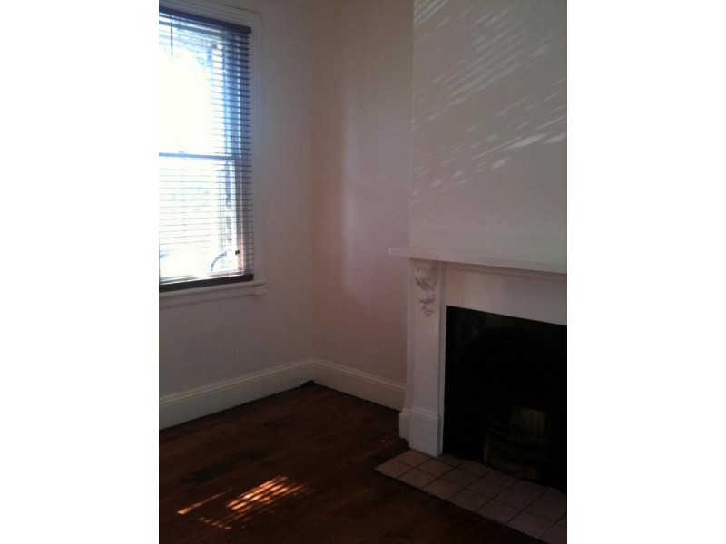 21 Gibson St, Cooks Hill NSW 2300