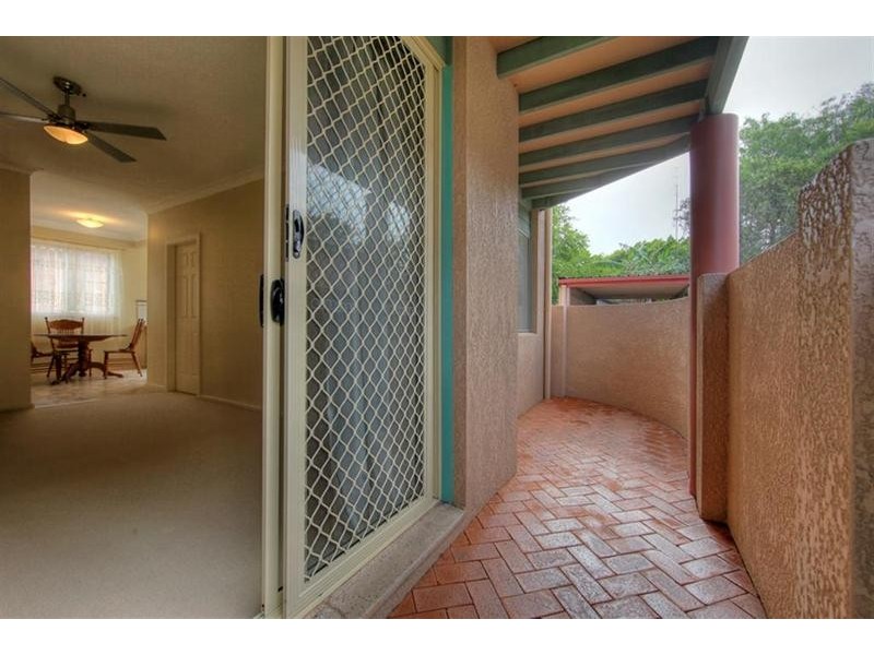 1/18 LIGOURI COURT, Mayfield NSW 2304