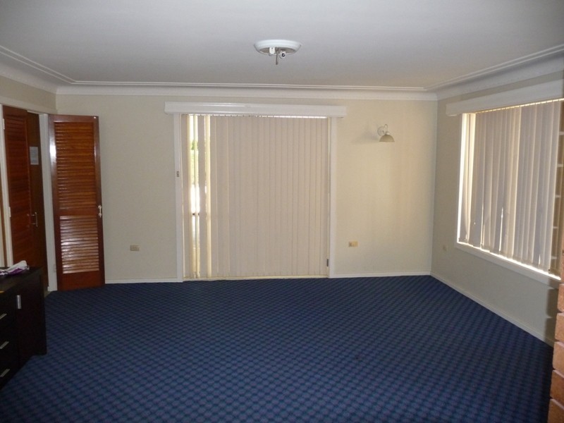 3 Sabah Close, Rankin Park NSW 2287