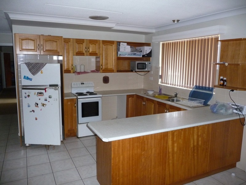 3 Sabah Close, Rankin Park NSW 2287