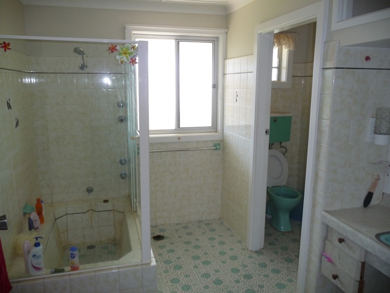 3 Sabah Close, Rankin Park NSW 2287