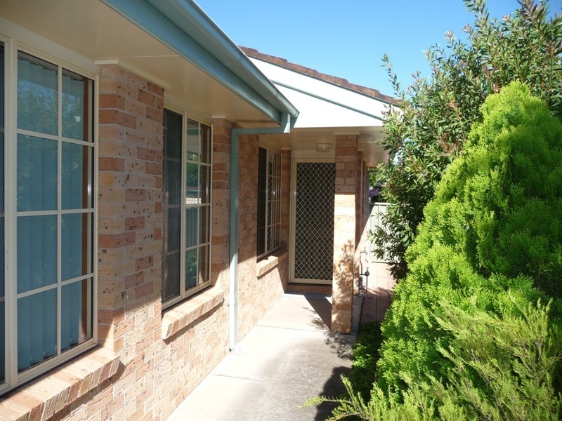 4/17a Elizabeth Street, Tighes Hill NSW 2297