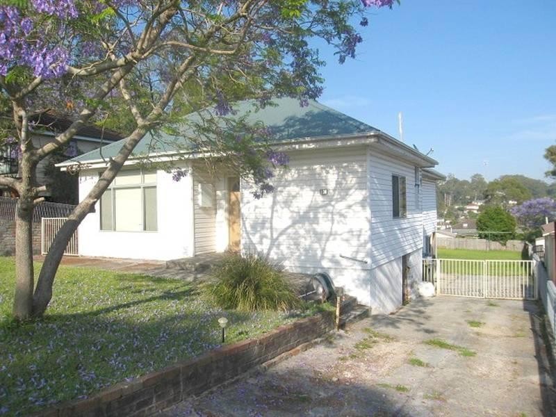 36 Acacia Ave, Waratah West NSW 2298