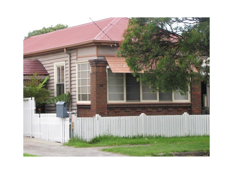 32 Gipps Street, Carrington NSW 2294